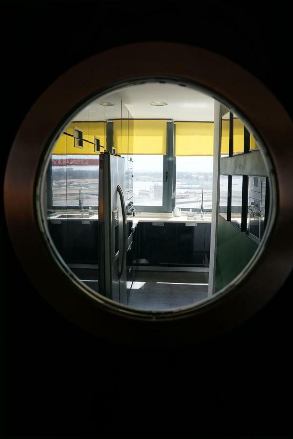 Penthouse Bellevue Apartment Almada Bagian luar foto