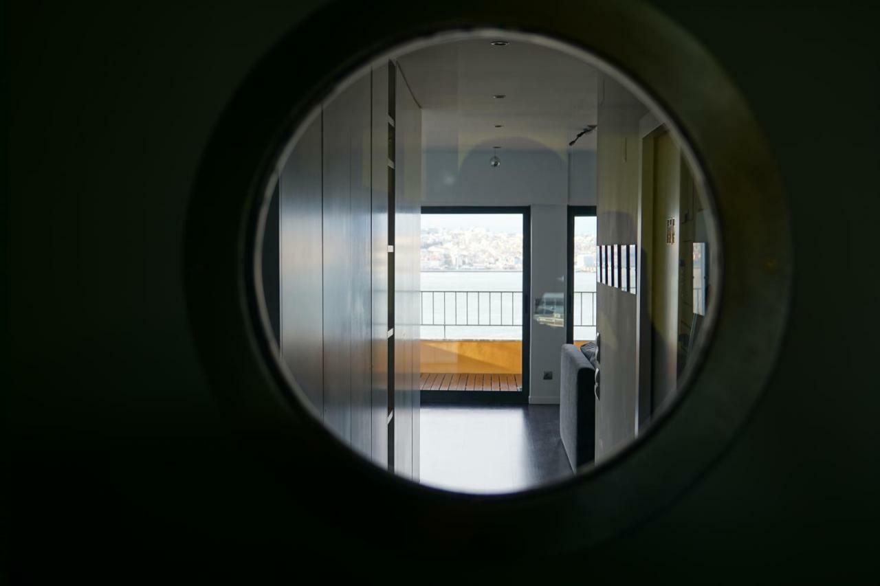 Penthouse Bellevue Apartment Almada Bagian luar foto
